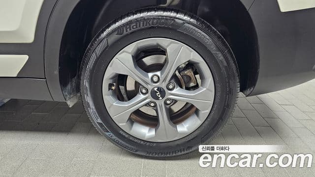 Kia Seltos Trendy, 2023 все фото