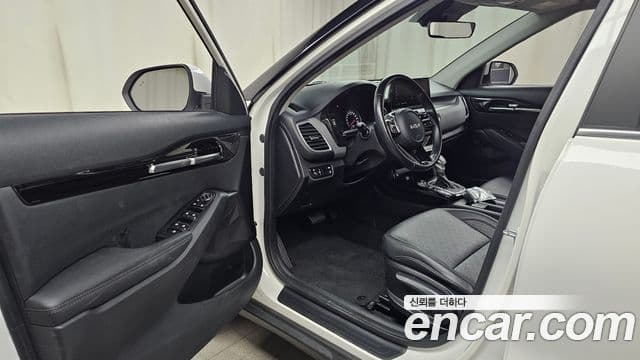 Kia Seltos Trendy, 2023 10