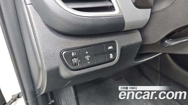 Kia Seltos Trendy, 2023 15