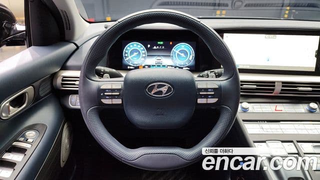 Hyundai NEXO Premium, 2023 13