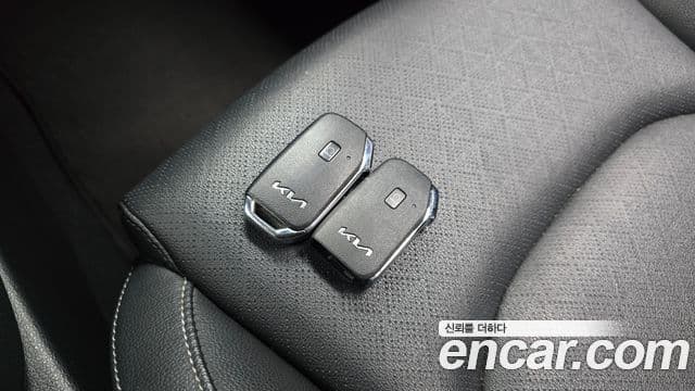 Kia The / новый New K3 2세대 Trendy, 2022 18
