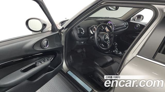 Mini Cooper D 클럽맨 2세대, 2017 10