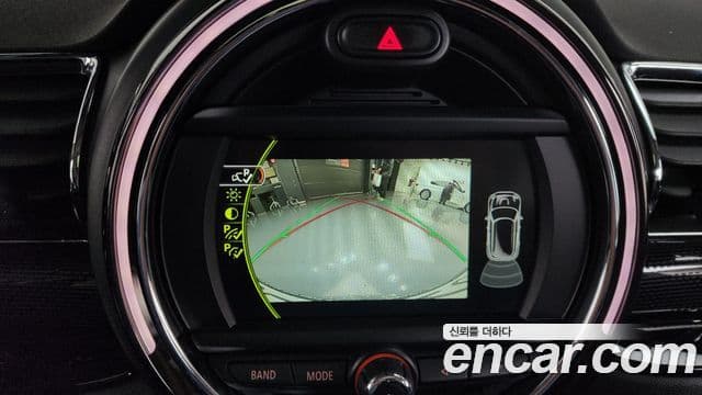 Mini Cooper D 클럽맨 2세대, 2017 17