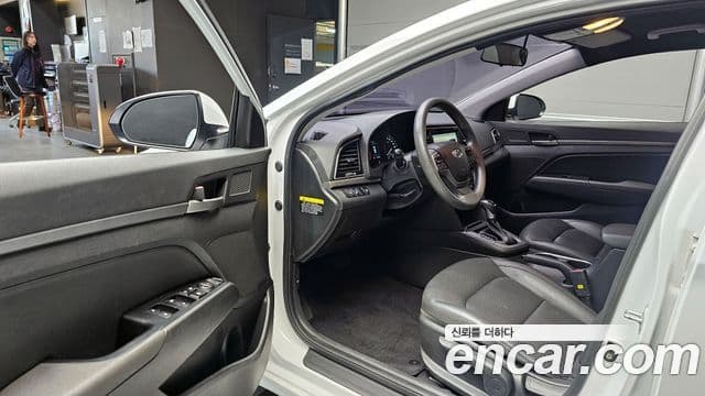 Hyundai Avante AD 1.6 GDI Value Plus, 2018 11