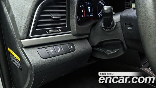 Hyundai Avante AD 1.6 GDI Value Plus, 2018 18