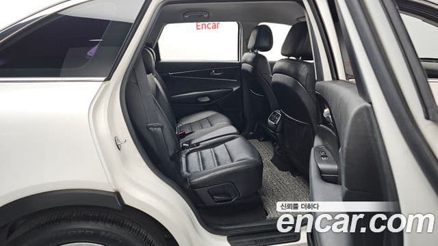 Kia All New Sorento Prestige, 2016 12
