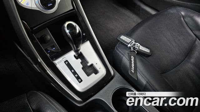 Hyundai Avante MD M16 GDI top, 2011 9