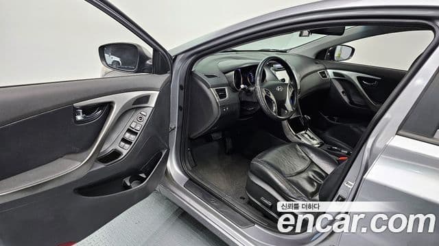 Hyundai Avante MD M16 GDI top, 2011 11