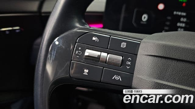 Kia The / новый New K8 гибрид Signature чёрный, 2025 17