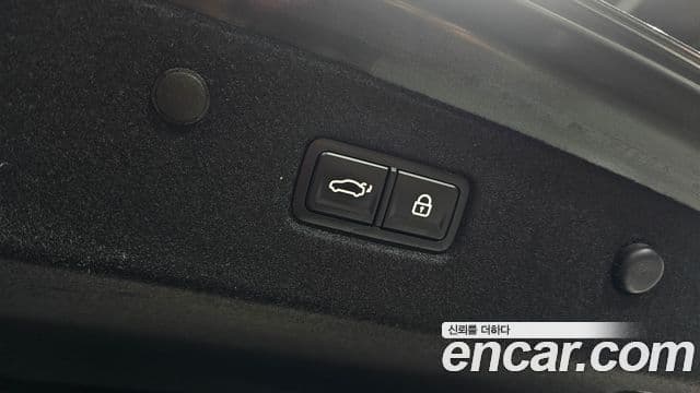 Kia The / новый New K8 гибрид Signature чёрный, 2025 18