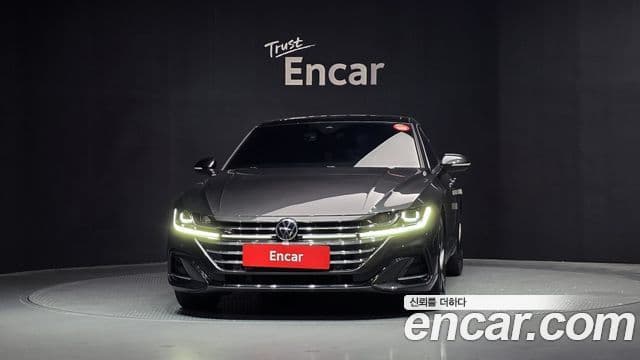Volkswagen 아테온 2.0 TDI R-LINE 4모션, 2022 3