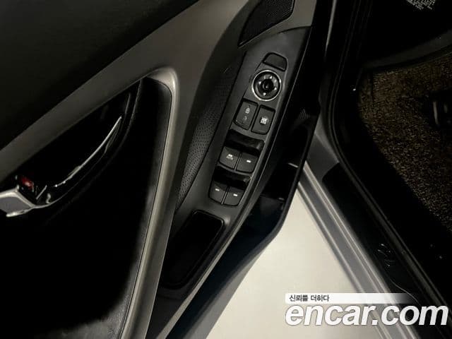 Hyundai Avante MD Premier, 2012 14