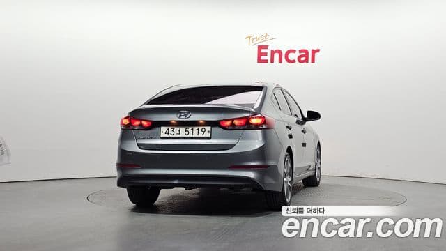 Hyundai Avante AD 1.6 GDI Value Plus, 2018 4