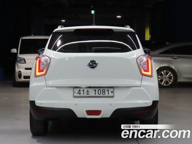KG모빌리티(SsangYong) Tivoli топовая версия, 2015 3