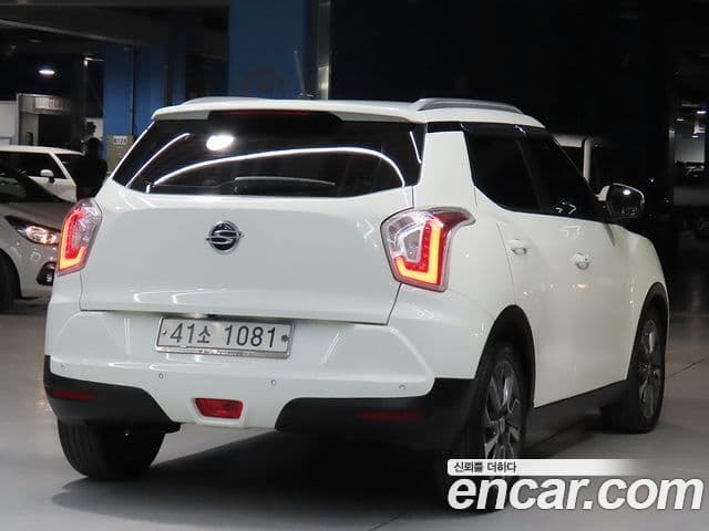 KG모빌리티(SsangYong) Tivoli топовая версия, 2015 4