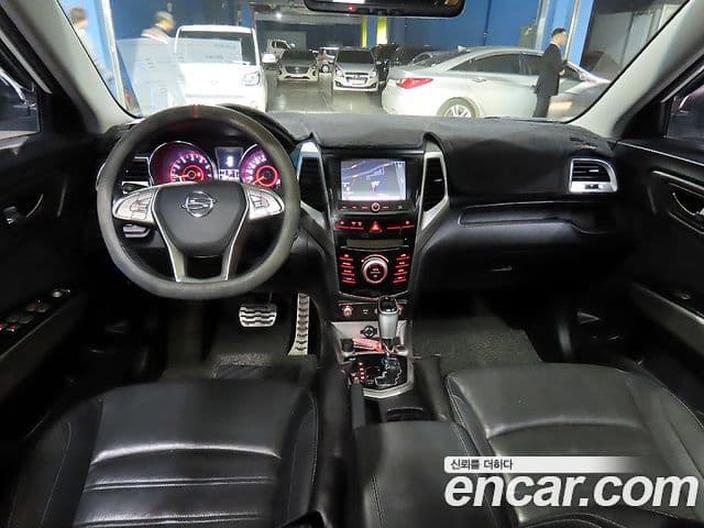 KG모빌리티(SsangYong) Tivoli топовая версия, 2015 все фото