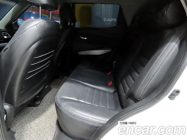 KG모빌리티(SsangYong) Tivoli топовая версия, 2015 7