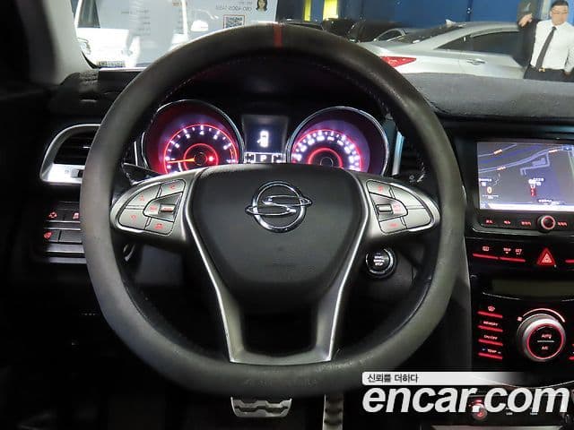 KG모빌리티(SsangYong) Tivoli топовая версия, 2015 11