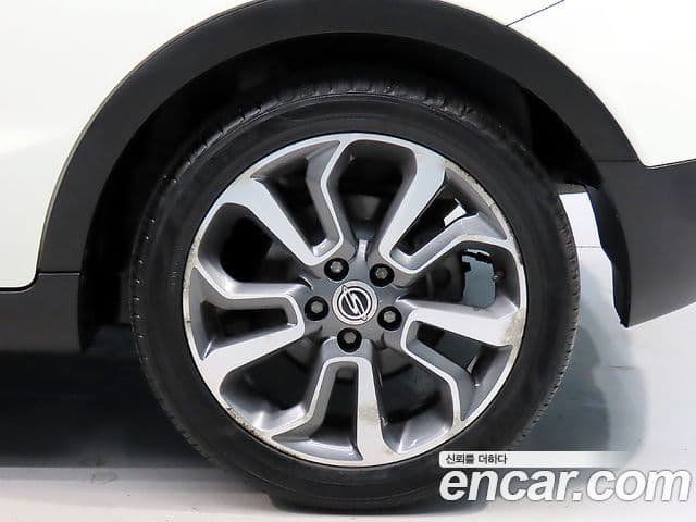 KG모빌리티(SsangYong) Tivoli топовая версия, 2015 20