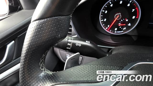 Genesis G70 Advanced, 2018 17