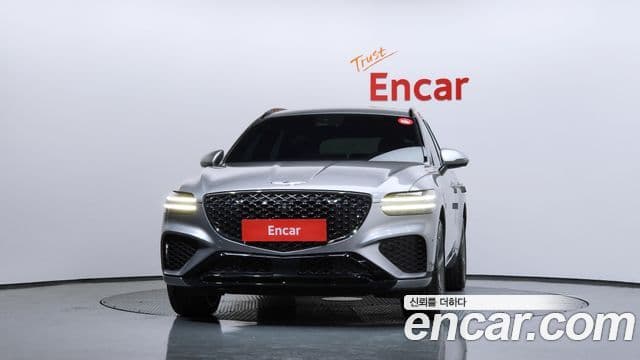 Genesis GV70, 2021 3