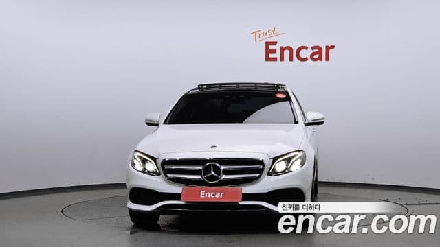 Mercedes-Benz E-класс W213 Avantgarde, 2019 3