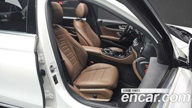 Mercedes-Benz E-класс W213 Avantgarde, 2019 10