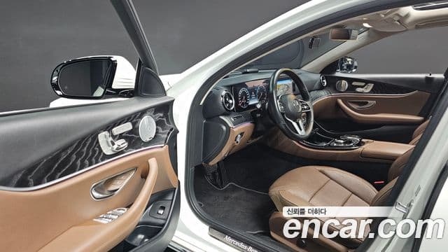 Mercedes-Benz E-класс W213 Avantgarde, 2019 11