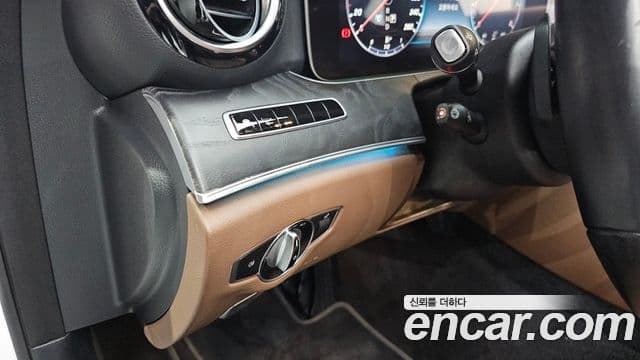 Mercedes-Benz E-класс W213 Avantgarde, 2019 16