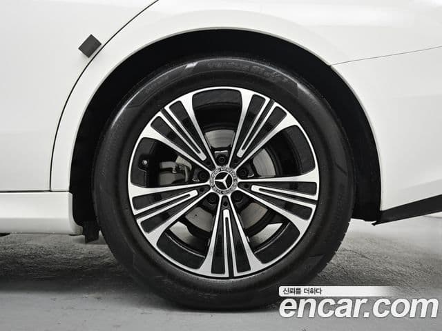 Mercedes-Benz E-класс W214 Avantgarde, 2025 все фото