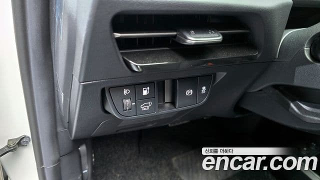 Kia The / новый New EV6 Air, 2025 16