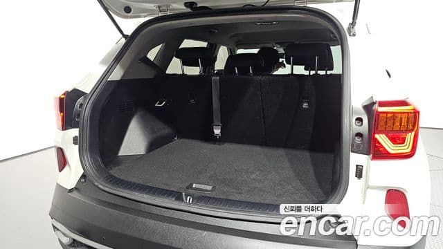 Kia Seltos Signature, 2021 20