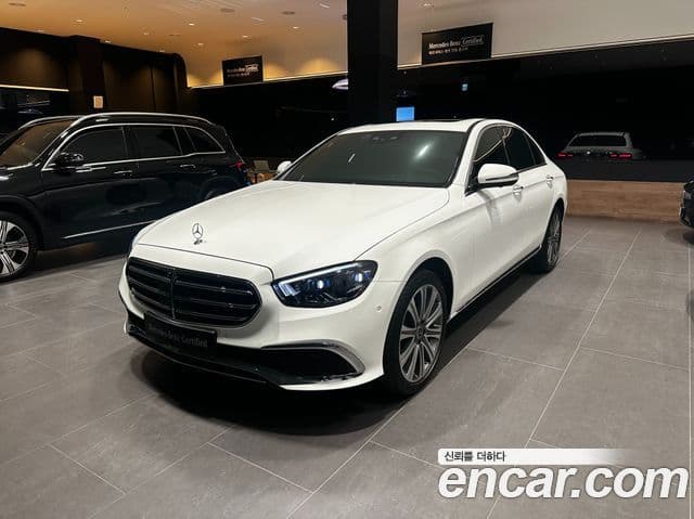 Mercedes-Benz E-класс W213 Exclusive, 2023 1
