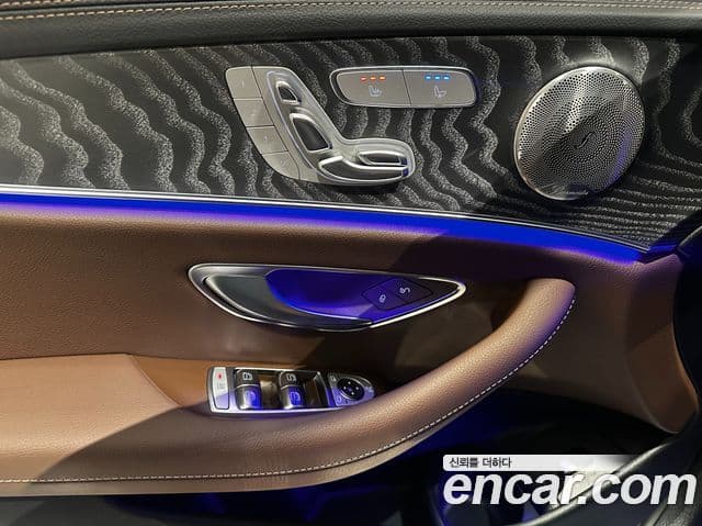 Mercedes-Benz E-класс W213 Exclusive, 2023 12