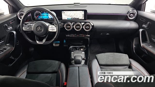 Mercedes-Benz A-класс W177 AMG A35 4MATIC седан, 2020 7