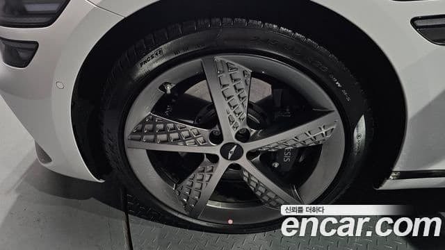 Genesis G80 (RG3) бензин 2.5 турбо AWD, 2026 все фото