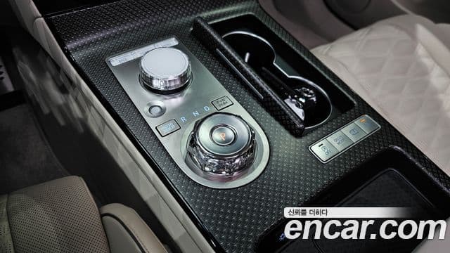 Genesis G80 (RG3) бензин 2.5 турбо AWD, 2026 9