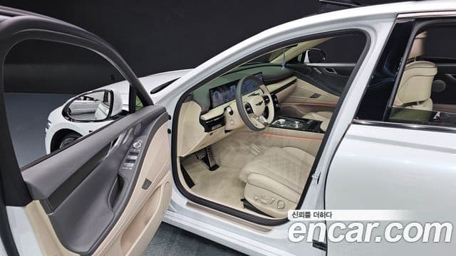 Genesis G80 (RG3) бензин 2.5 турбо AWD, 2026 11