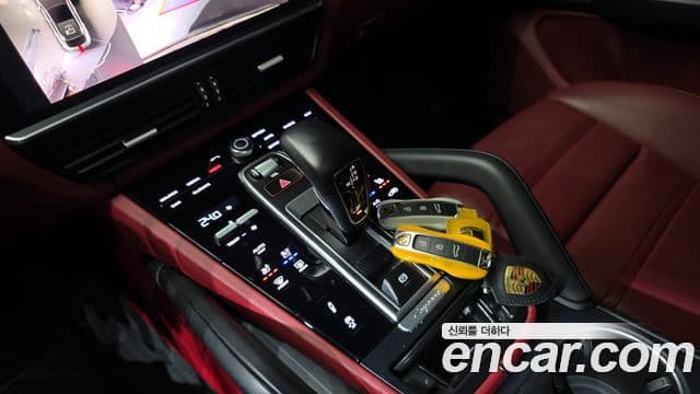 Porsche Cayenne (PO536) 3.0 купе Platinum Edition, 2023 9