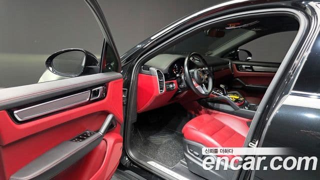 Porsche Cayenne (PO536) 3.0 купе Platinum Edition, 2023 10