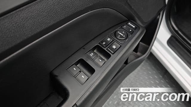 Hyundai Avante AD 1.6 GDI Value Plus, 2018 12