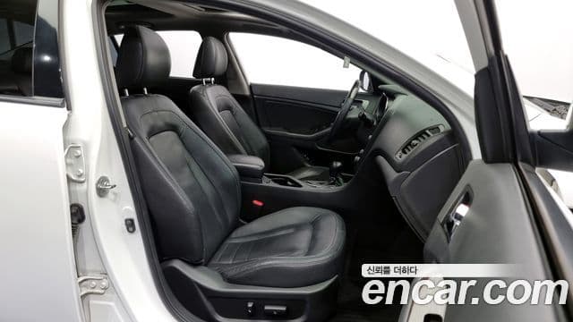 Kia K5 Noblesse, 2012 11