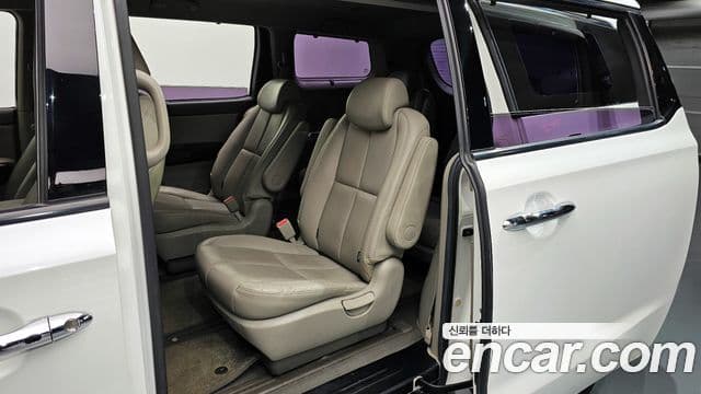Kia All New Carnival Noblesse, 2017 12