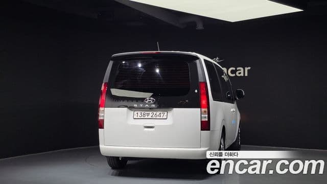 Hyundai Staria Modern, 2022 4