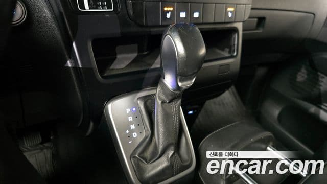 Hyundai Staria Modern, 2022 9