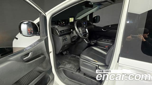 Hyundai Staria Modern, 2022 10