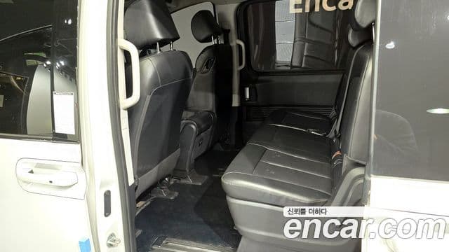 Hyundai Staria Modern, 2022 11