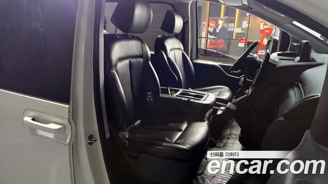 Hyundai Staria Modern, 2022 12