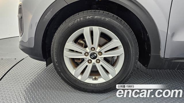 Kia Sportage 4세대 дизель 1.7 2WD Trendy, 2016 все фото