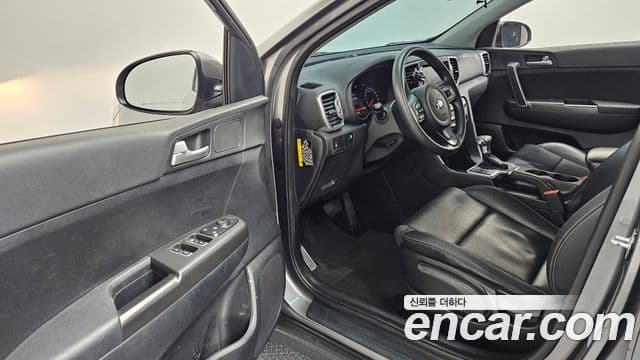 Kia Sportage 4세대 дизель 1.7 2WD Trendy, 2016 11